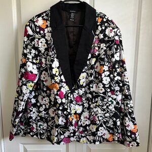 Torrid - Black Floral Tuxedo Cut Blazer  - Size 4